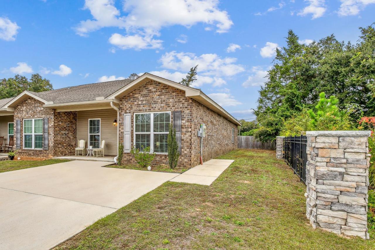 Lovely Town-Home In Pensacola Exterior foto